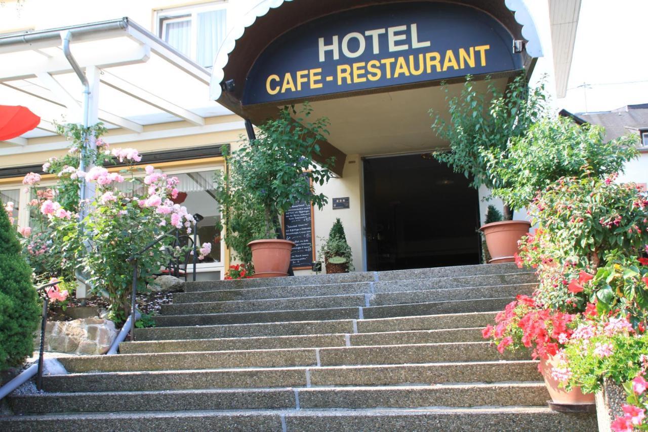 Park-Hotel Verbandsgemeinde Traben-Trarbach Buitenkant foto